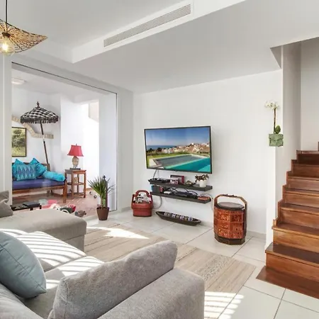 Villa Bali In Costa Benalmadena